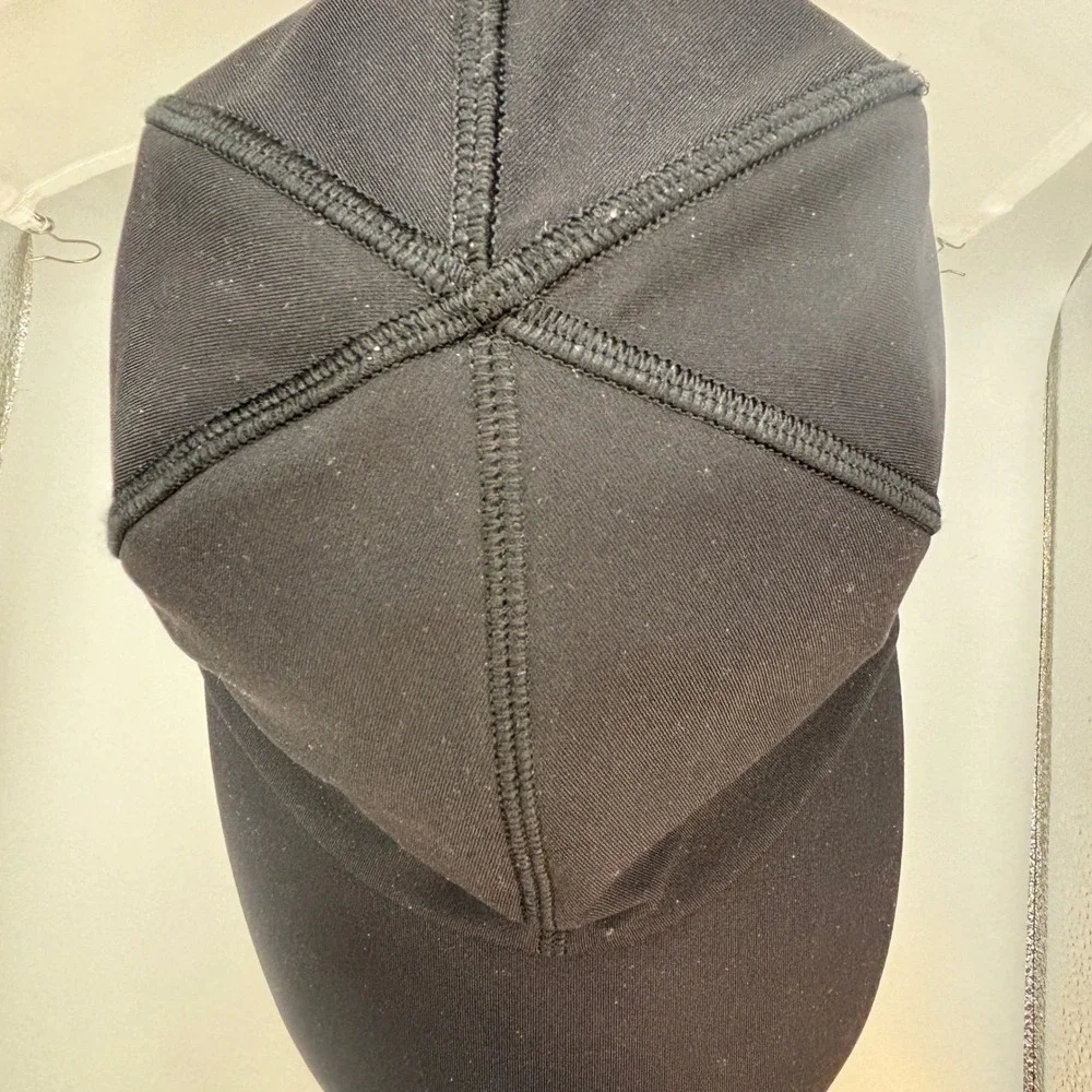Lululemon Black Athletic Baseball‎ Cap M L